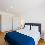 Linden Tree House A And B