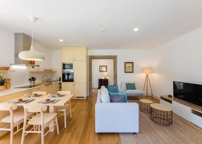 Appartamento Linden Tree House A And B