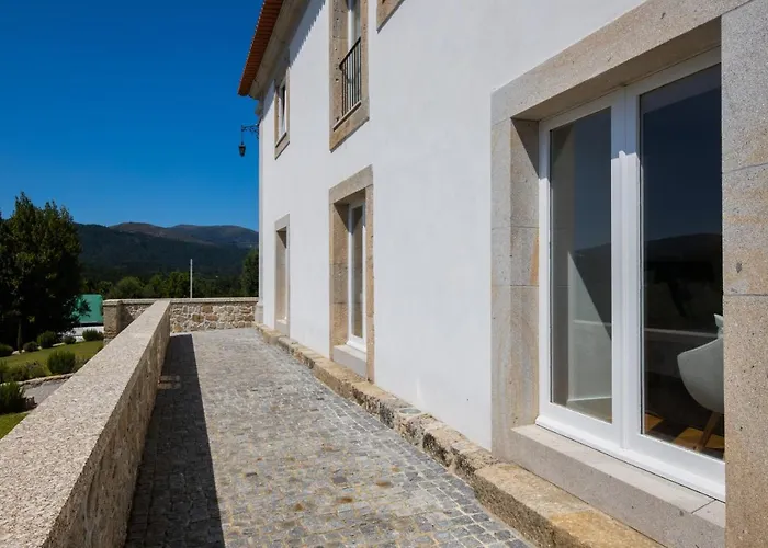 Appartamento Linden Tree House A And B