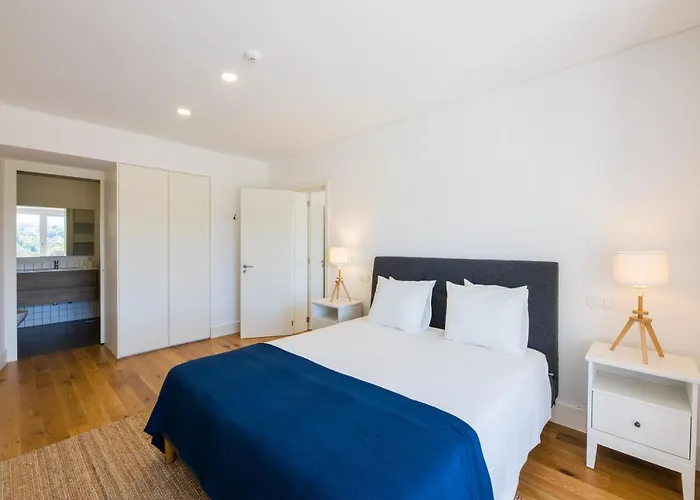 Linden Tree House A And B